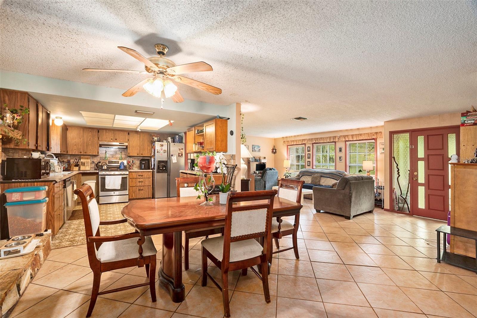 Listing photo id 5 for 1031 Anderson Snow Road