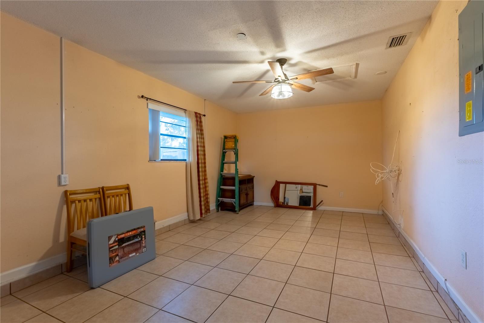Image 15 of 27 For 9349 Edison Road
