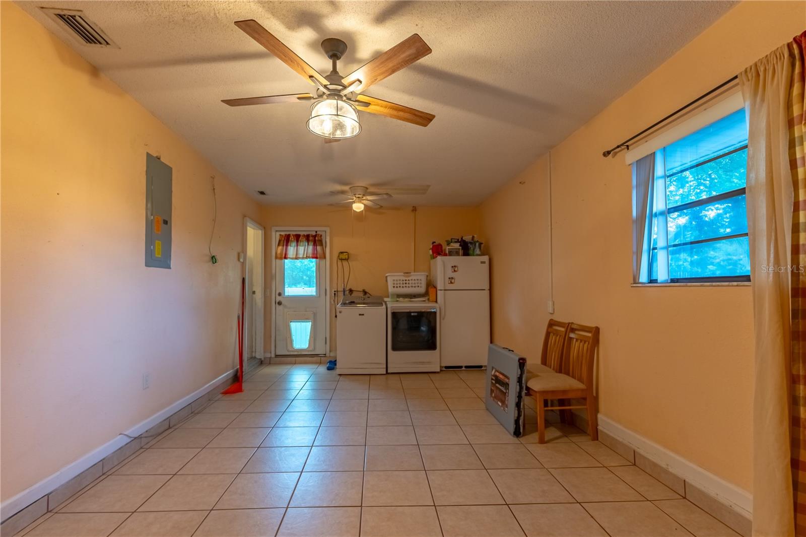 Image 16 of 27 For 9349 Edison Road