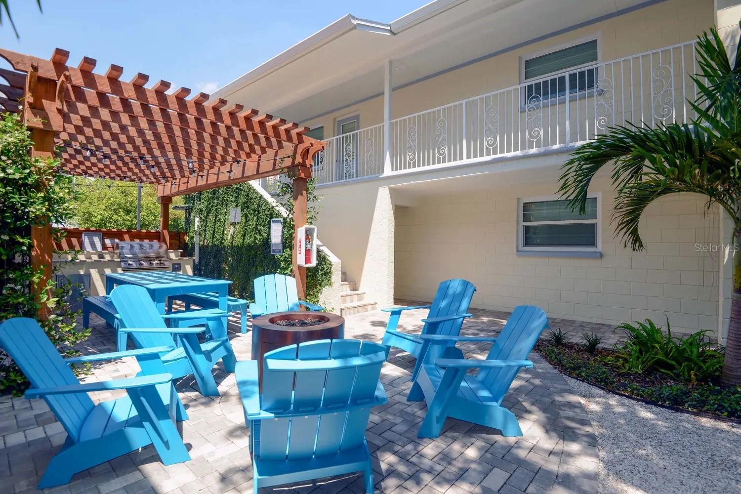 Image 8 of 9 For 3012 De Leon Street 22