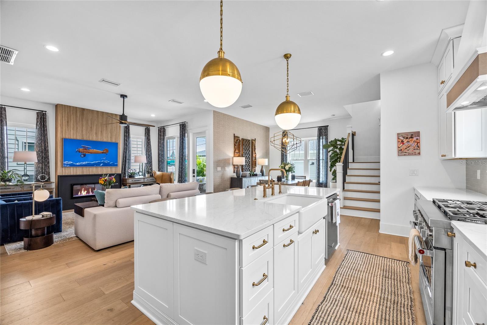Image 11 of 55 For 3037 10th Street N