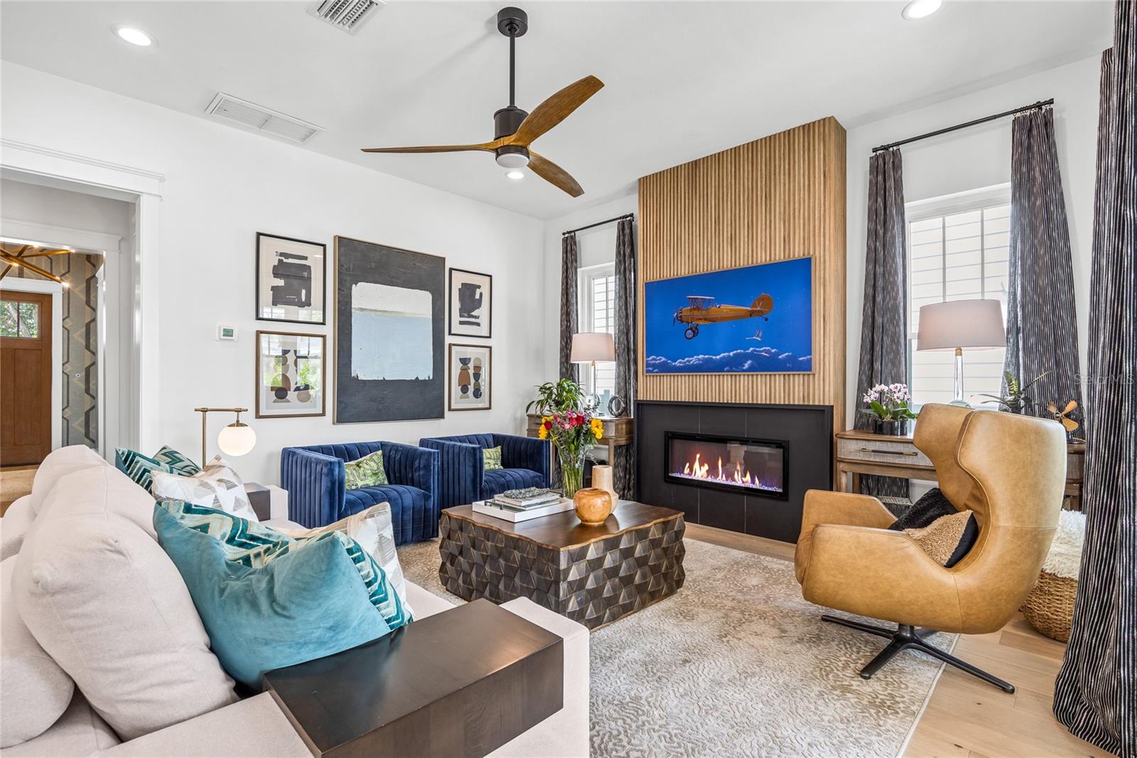 Image 15 of 55 For 3037 10th Street N