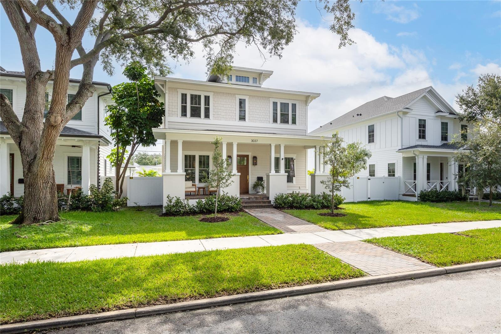 Image 3 of 55 For 3037 10th Street N