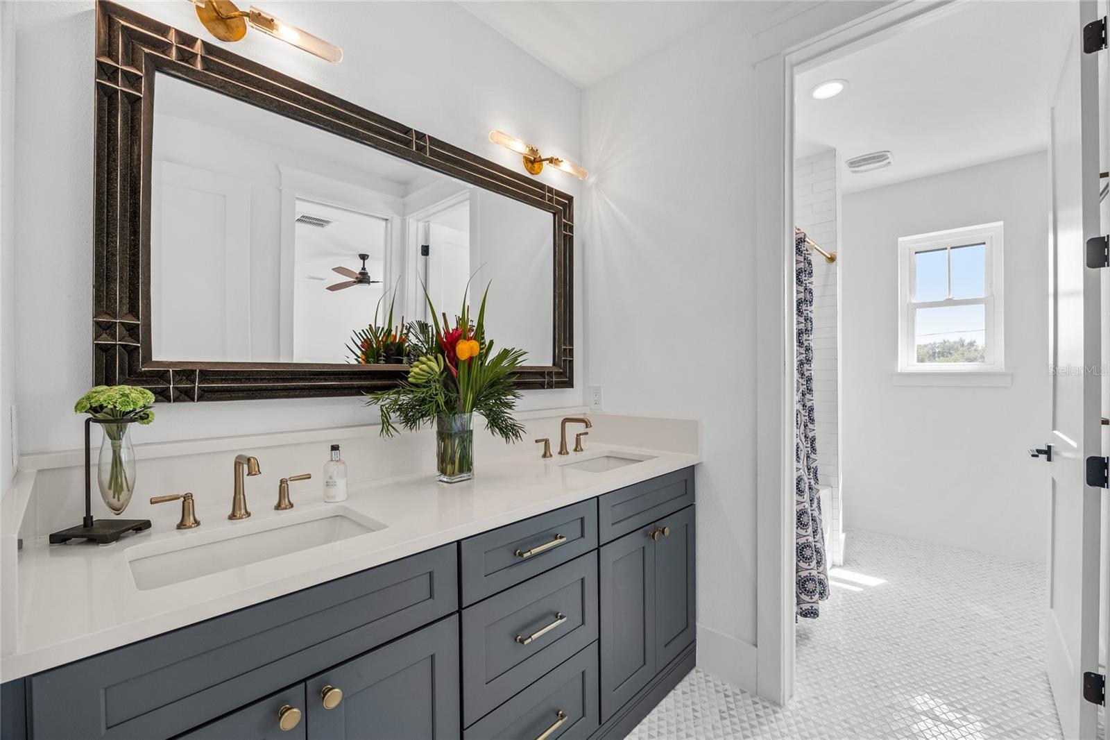 Image 30 of 55 For 3037 10th Street N