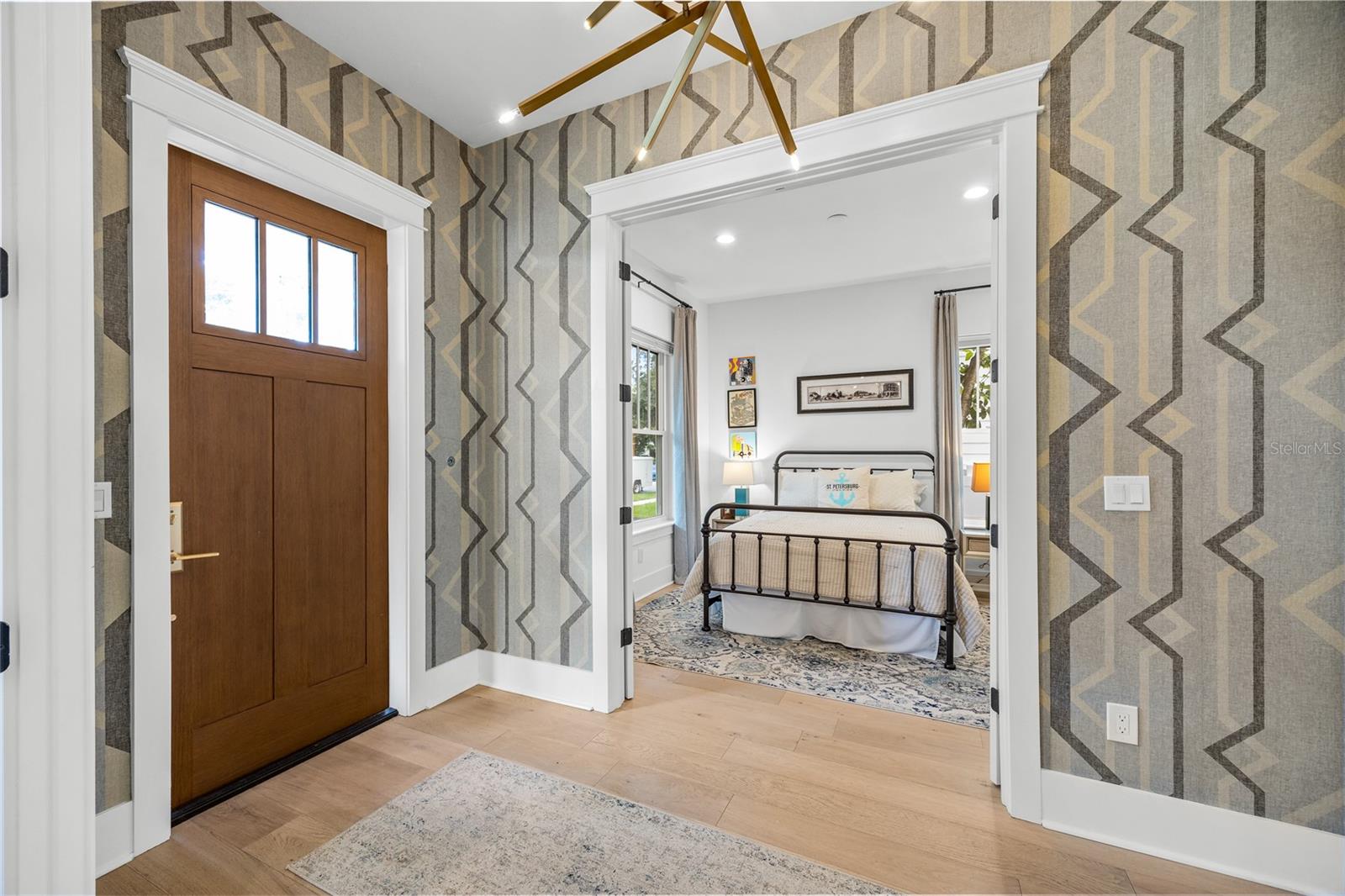 Image 39 of 55 For 3037 10th Street N
