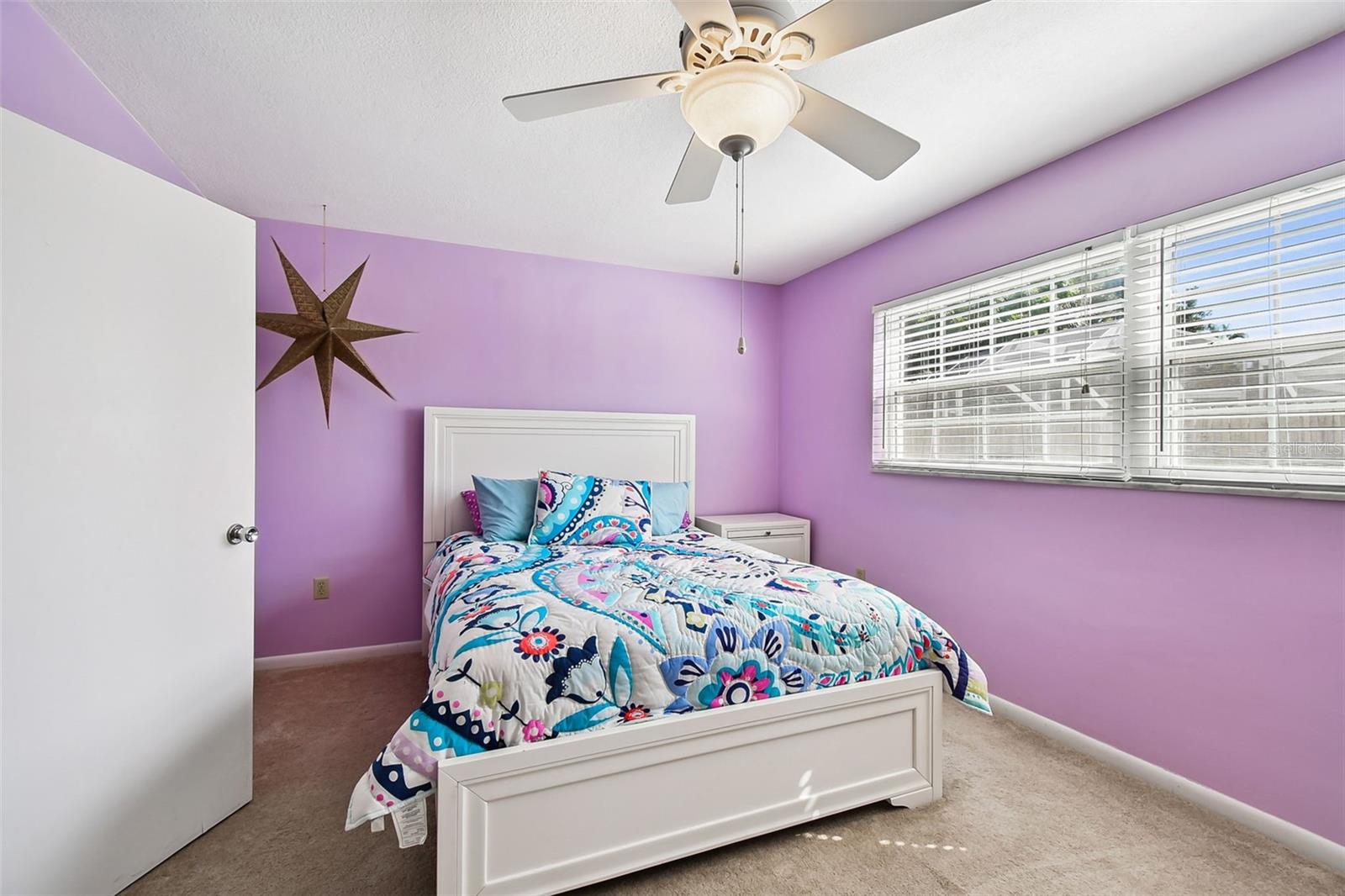 Image 34 of 77 For 1045 44th Avenue Ne