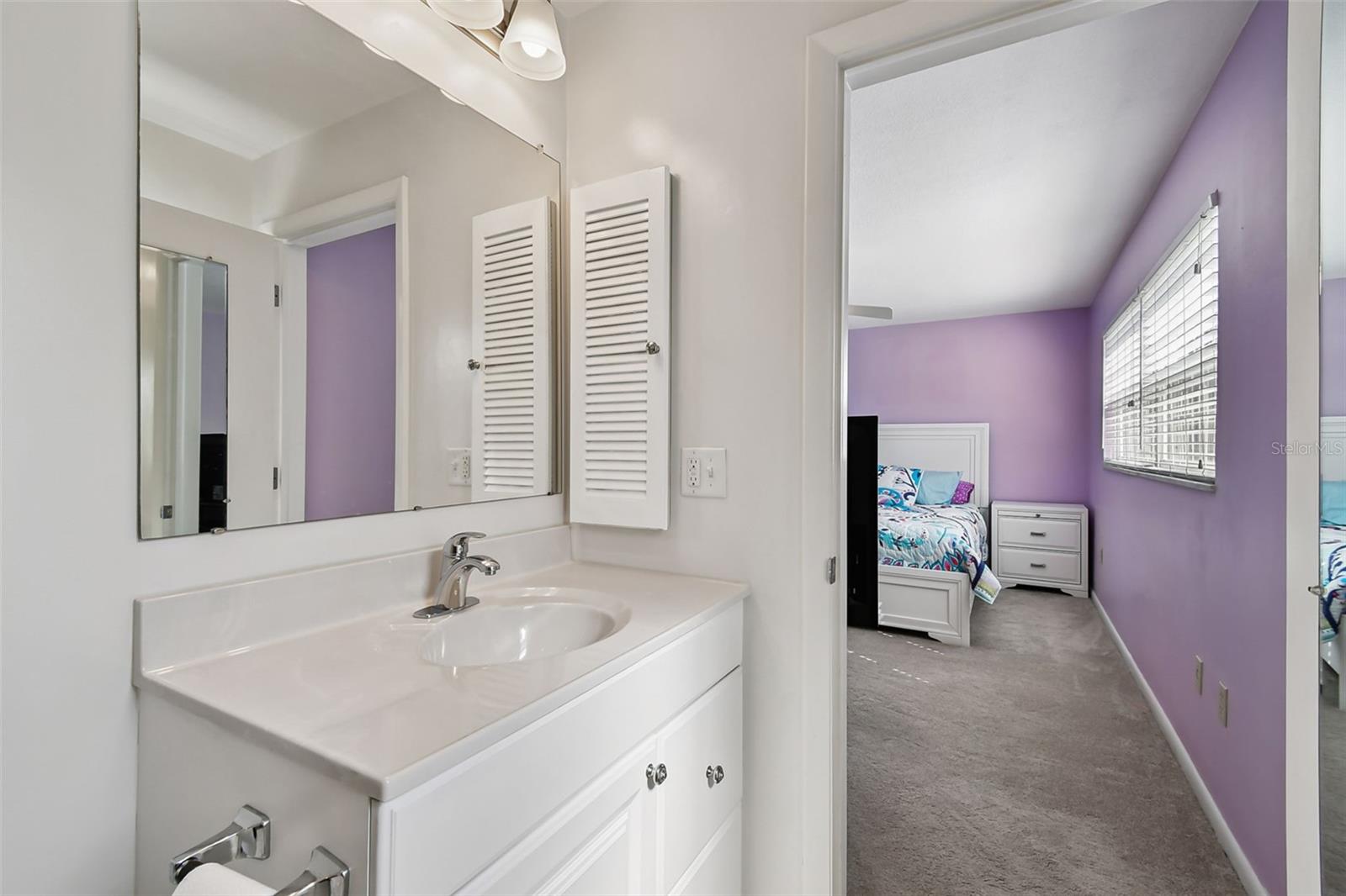 Image 39 of 77 For 1045 44th Avenue Ne