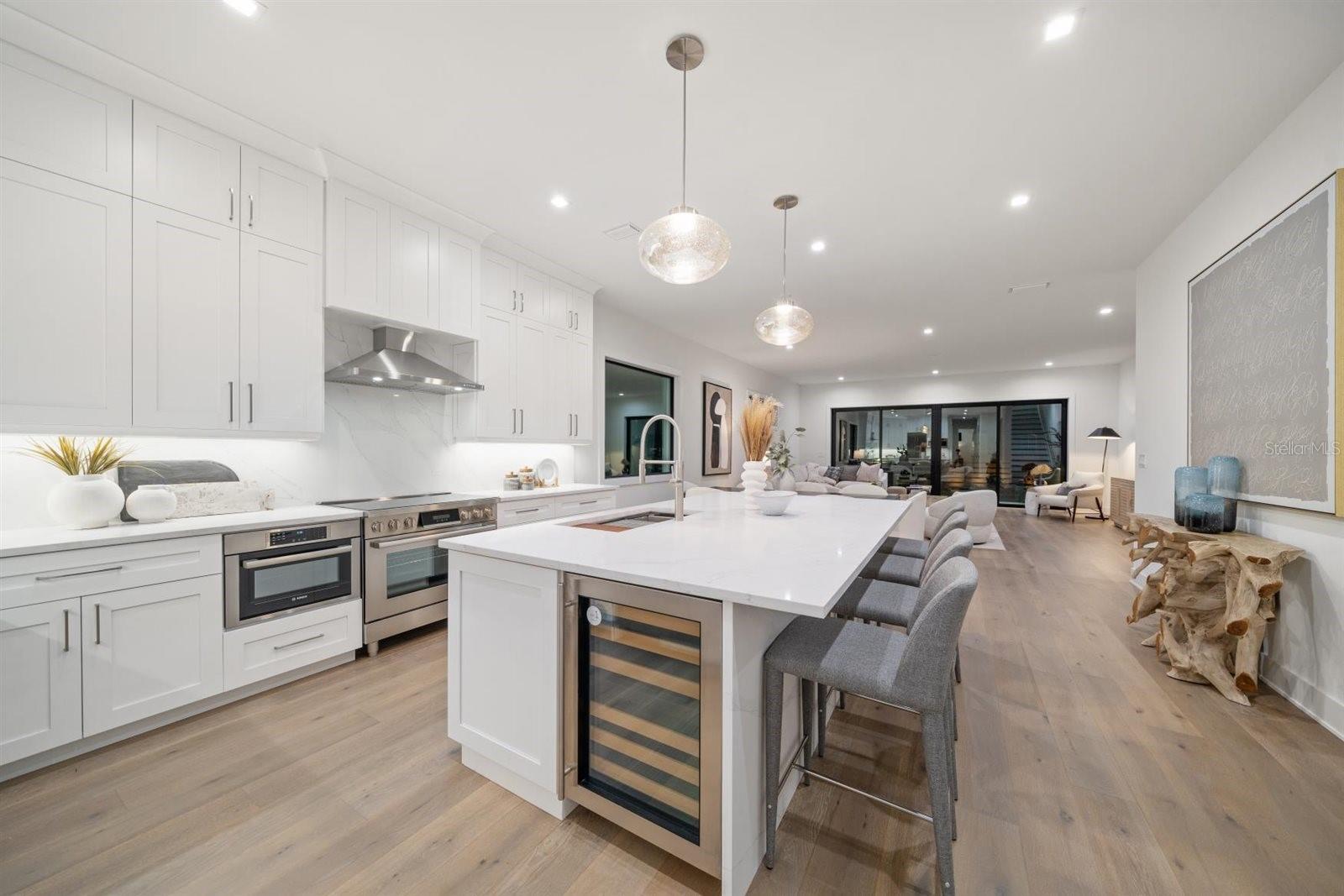 Image 11 of 84 For 2205 Gulf Boulevard B