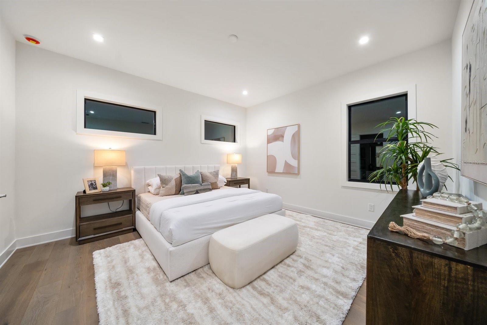 Image 16 of 84 For 2205 Gulf Boulevard B