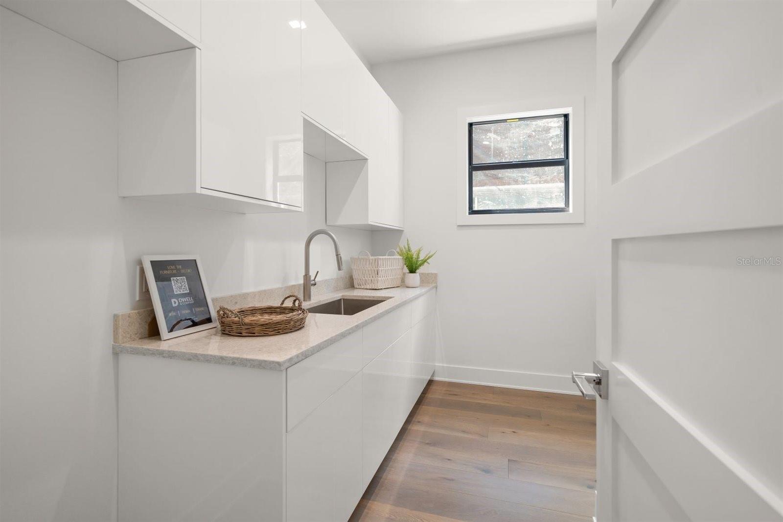 Image 29 of 84 For 2205 Gulf Boulevard B