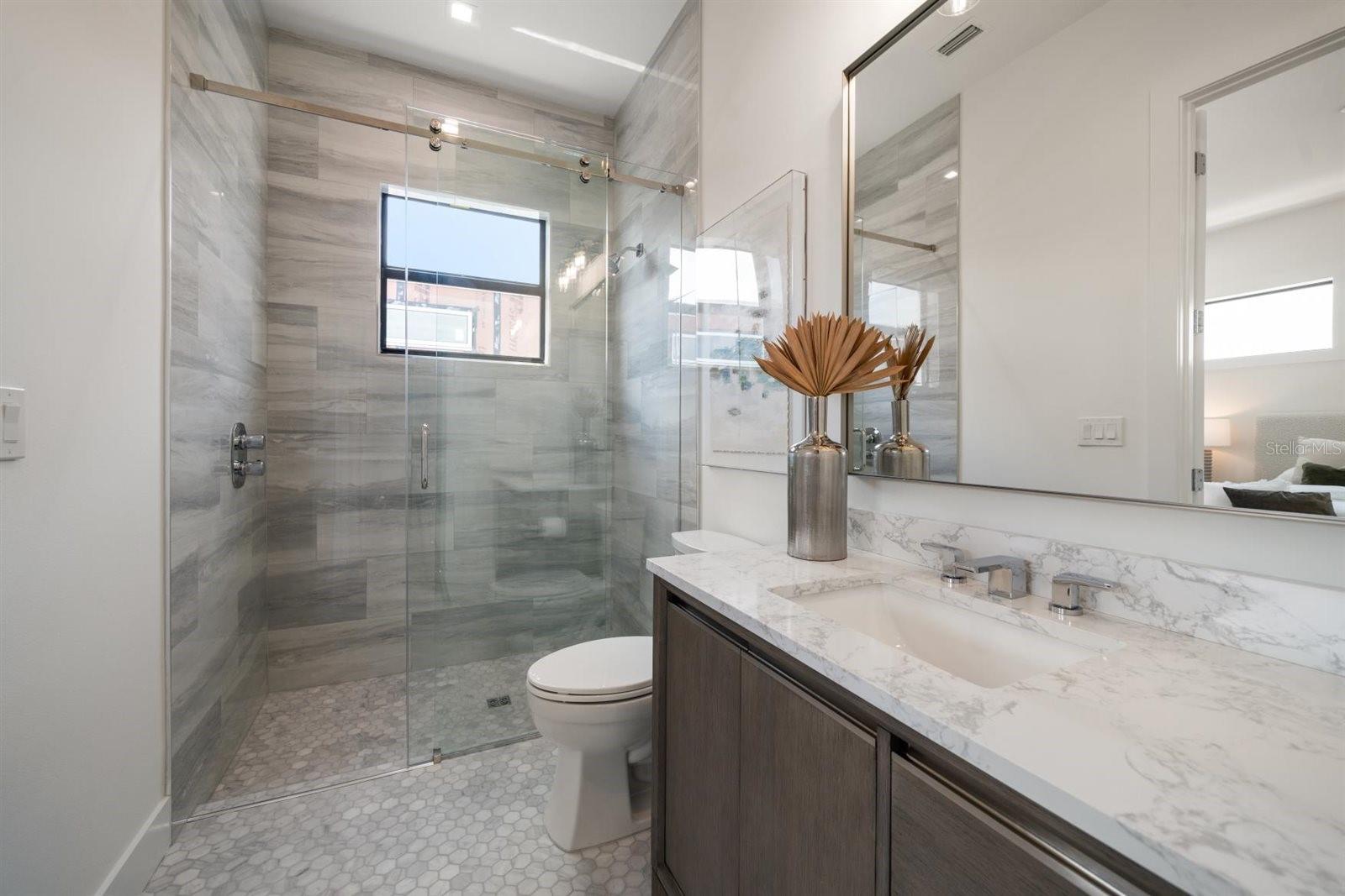 Image 49 of 84 For 2205 Gulf Boulevard B