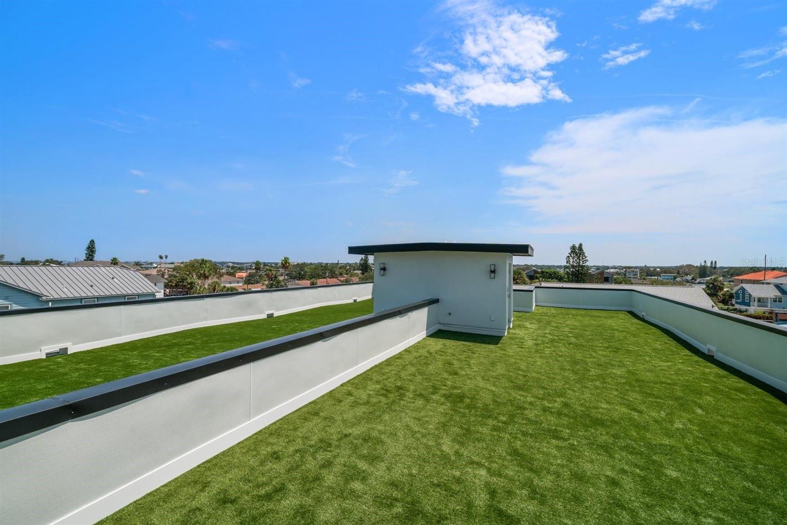 Image 63 of 84 For 2205 Gulf Boulevard B