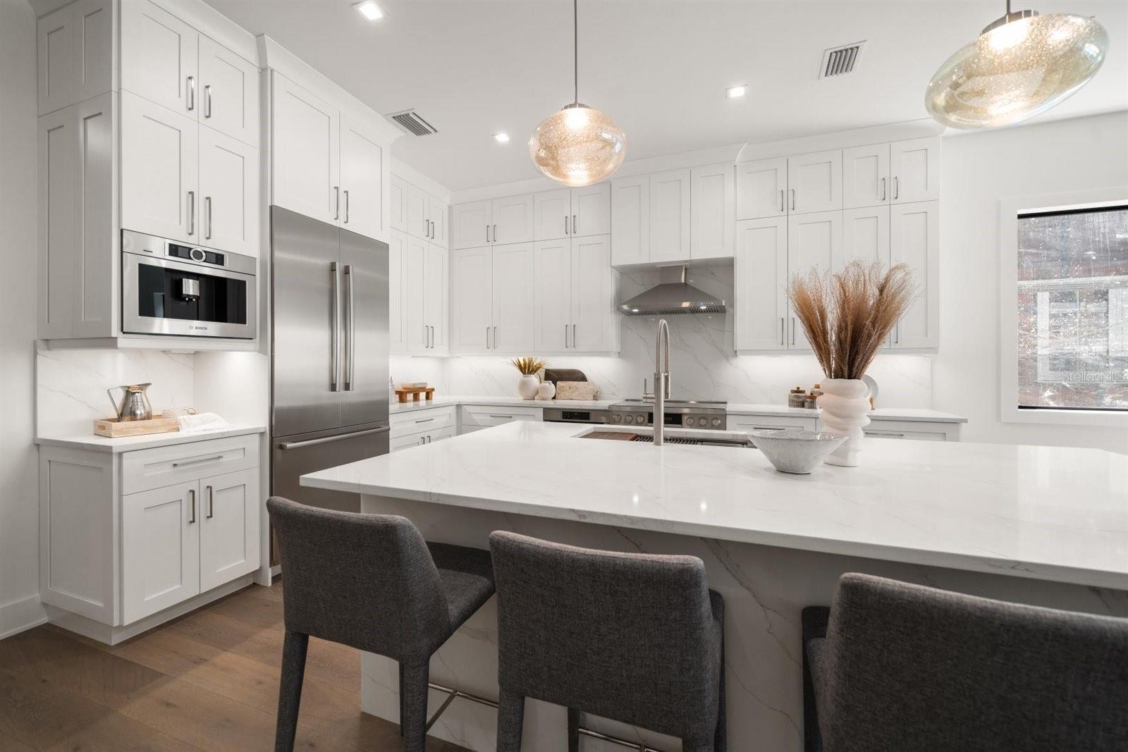 Image 7 of 84 For 2205 Gulf Boulevard B