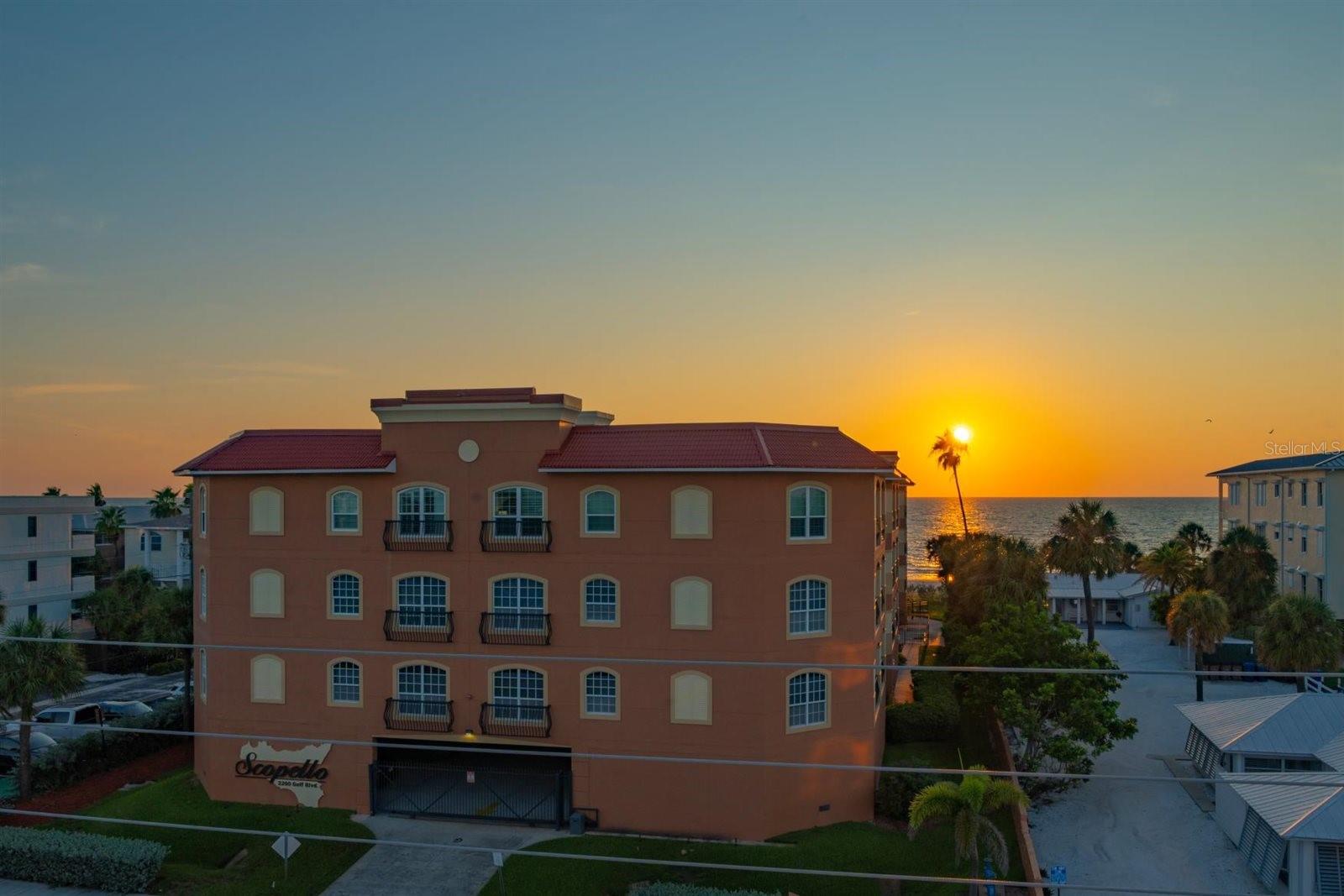 Image 71 of 84 For 2205 Gulf Boulevard B