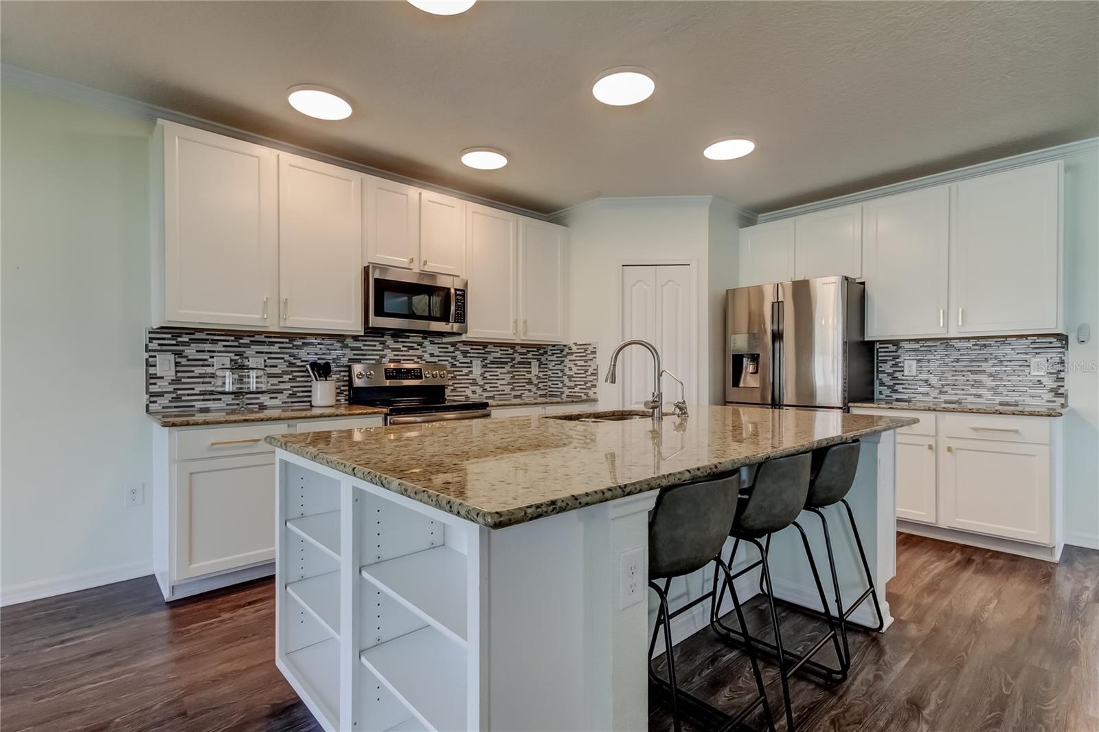 Listing photo id 22 for 30943 Parrot Reef Court