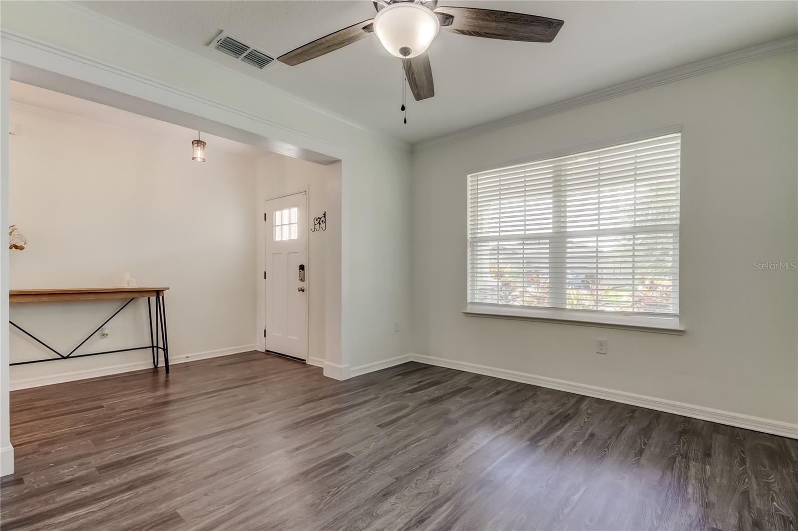Listing photo id 5 for 30943 Parrot Reef Court