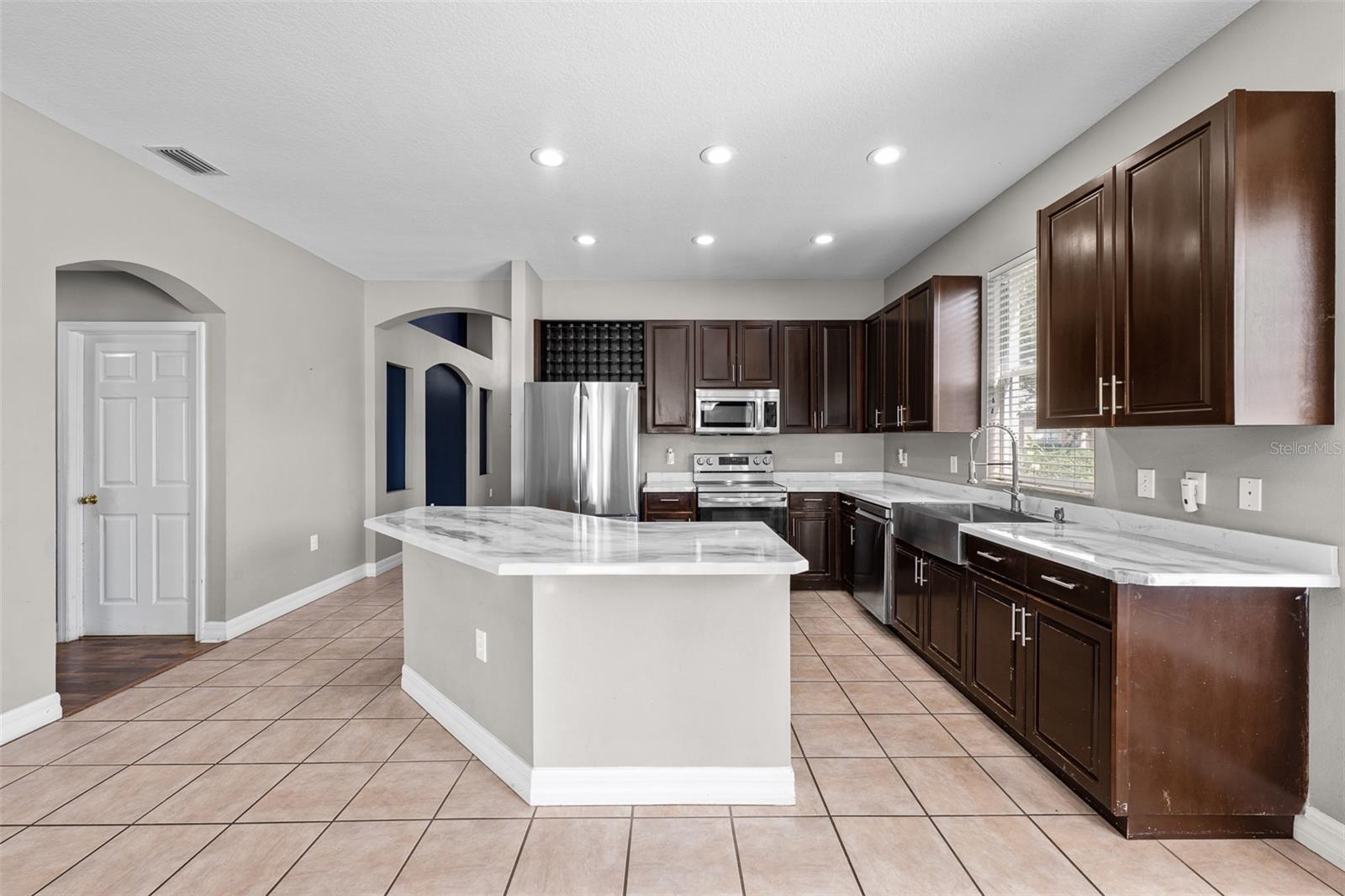 Image 15 of 53 For 5909 Wedgefield Drive