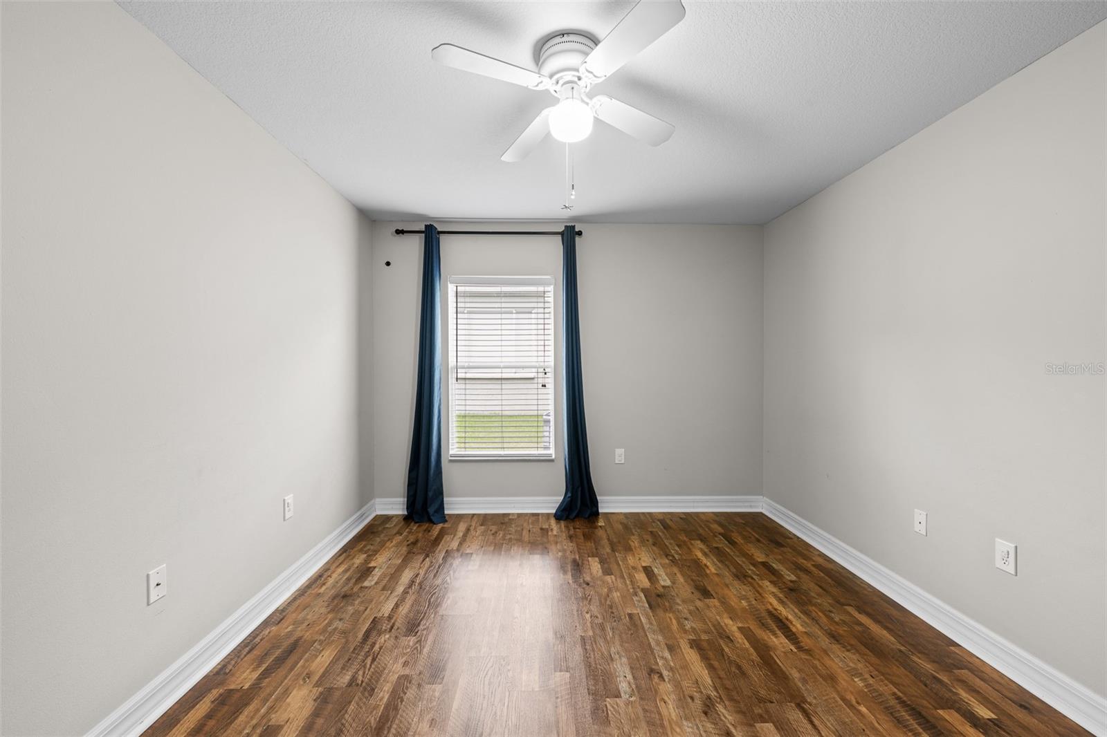 Image 38 of 53 For 5909 Wedgefield Drive