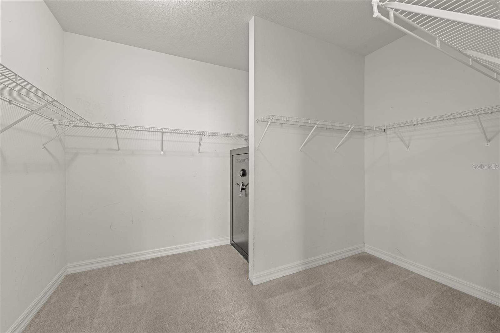 Image 42 of 53 For 5909 Wedgefield Drive