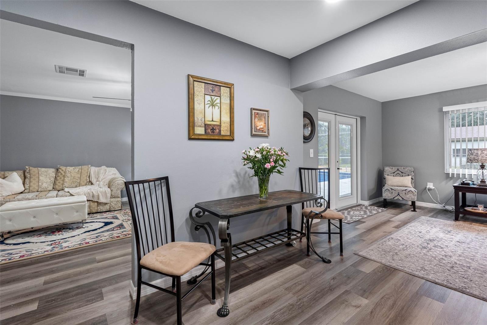 Image 16 of 44 For 8607 Sagewood Drive