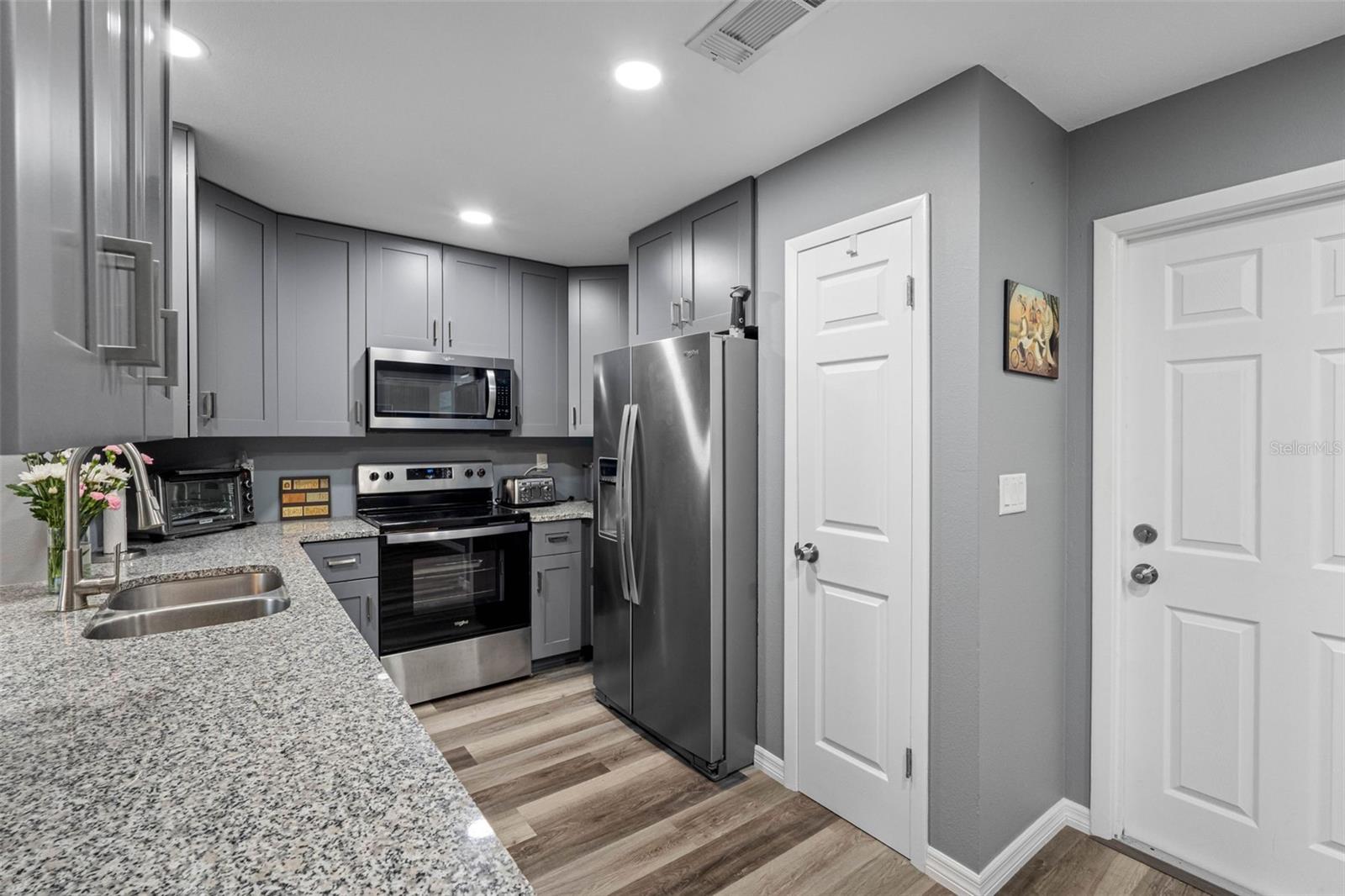 Image 17 of 44 For 8607 Sagewood Drive