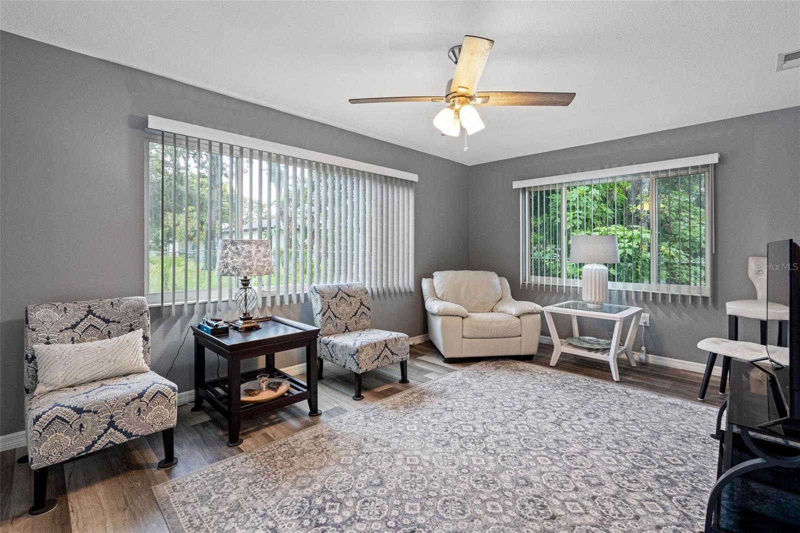 Image 19 of 44 For 8607 Sagewood Drive