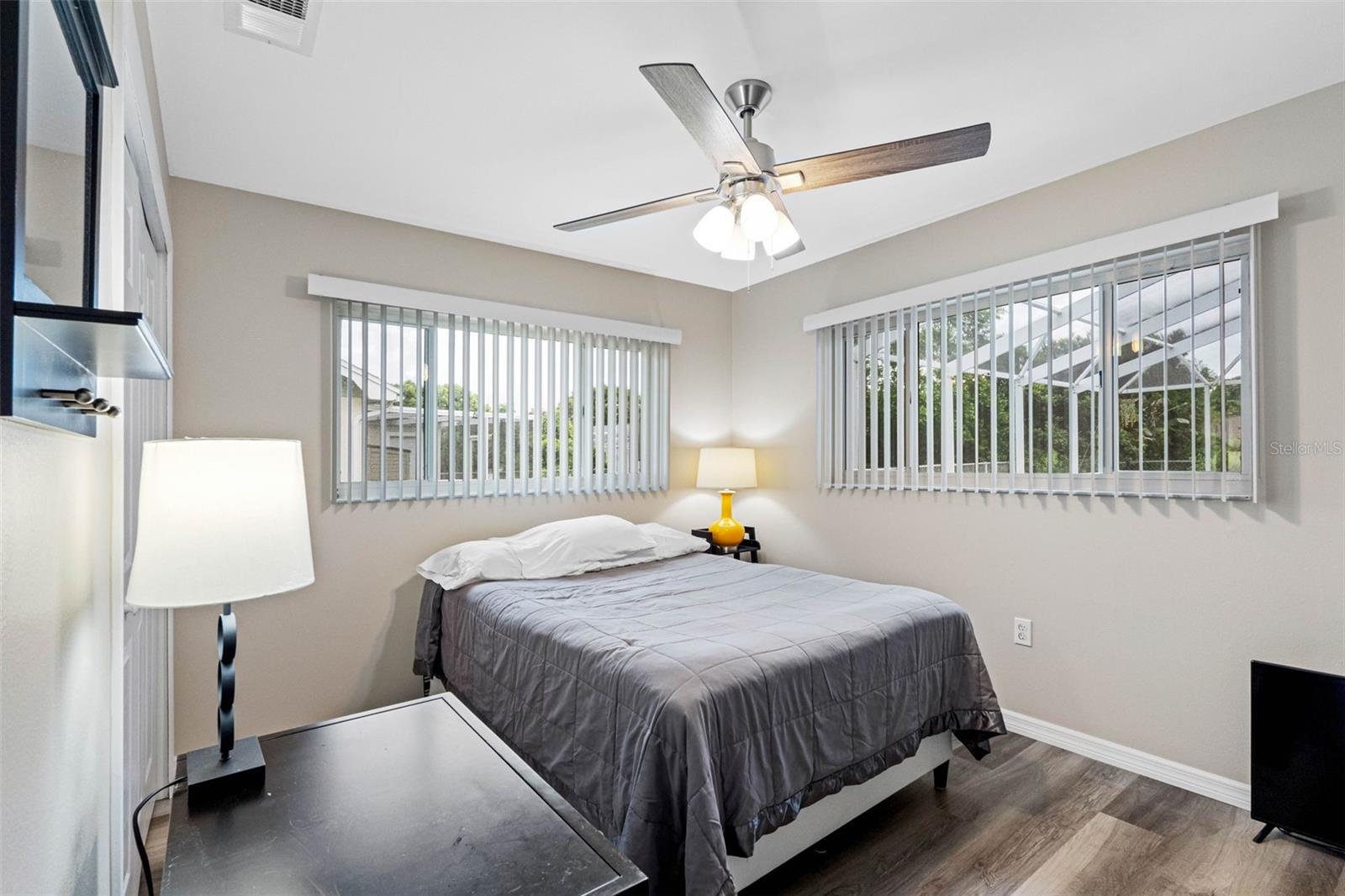 Image 25 of 44 For 8607 Sagewood Drive