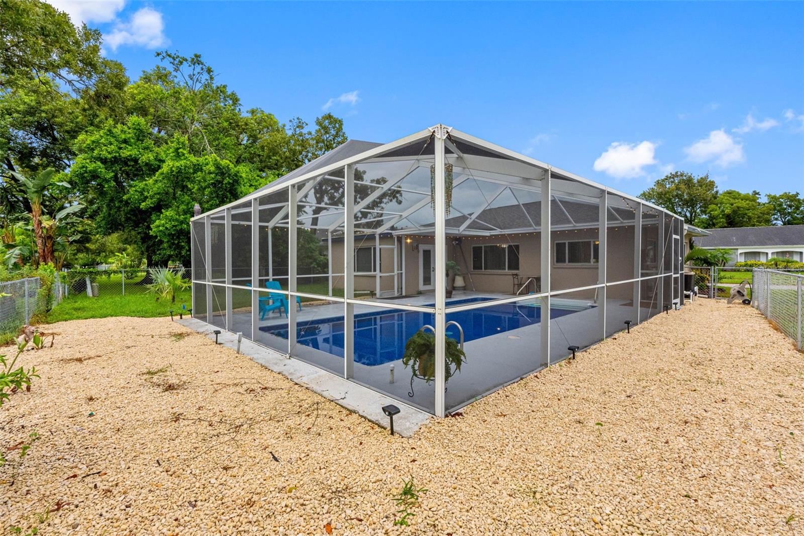 Image 32 of 44 For 8607 Sagewood Drive