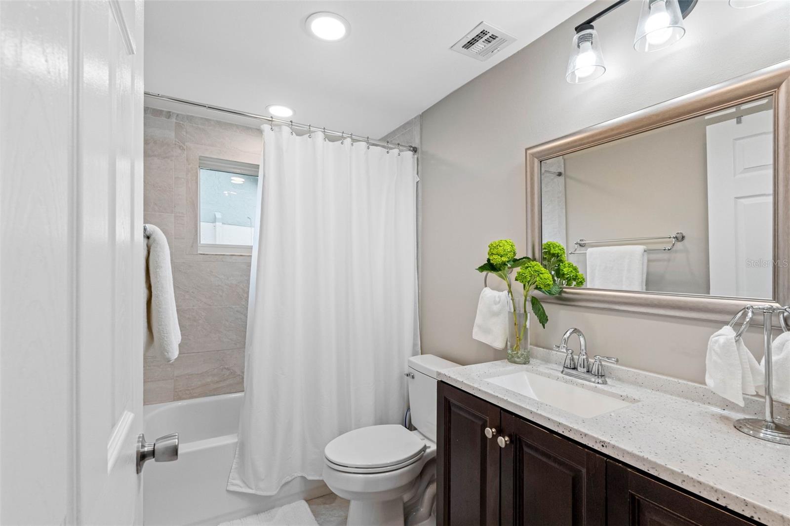 Image 8 of 44 For 8607 Sagewood Drive