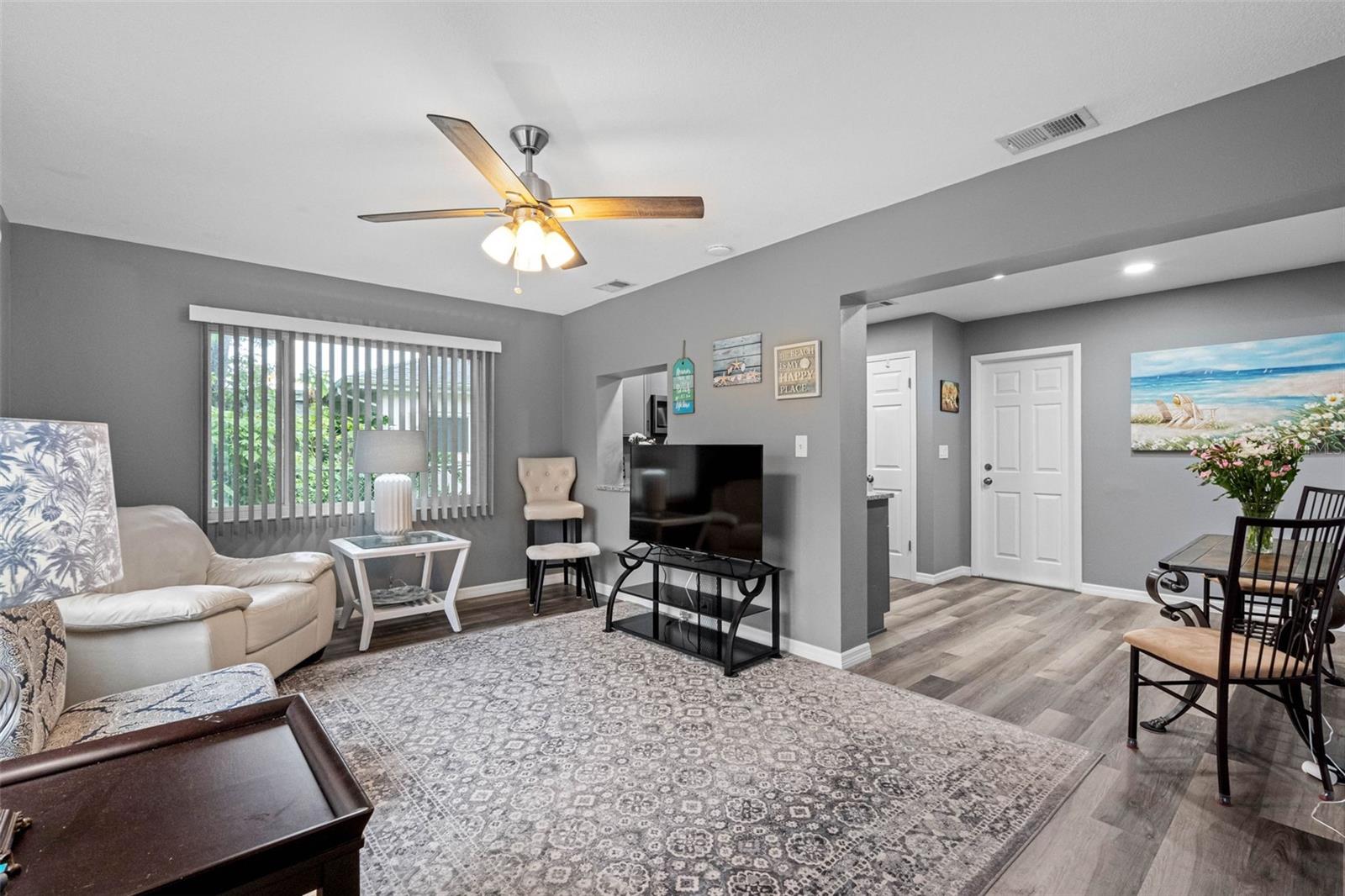 Image 9 of 44 For 8607 Sagewood Drive