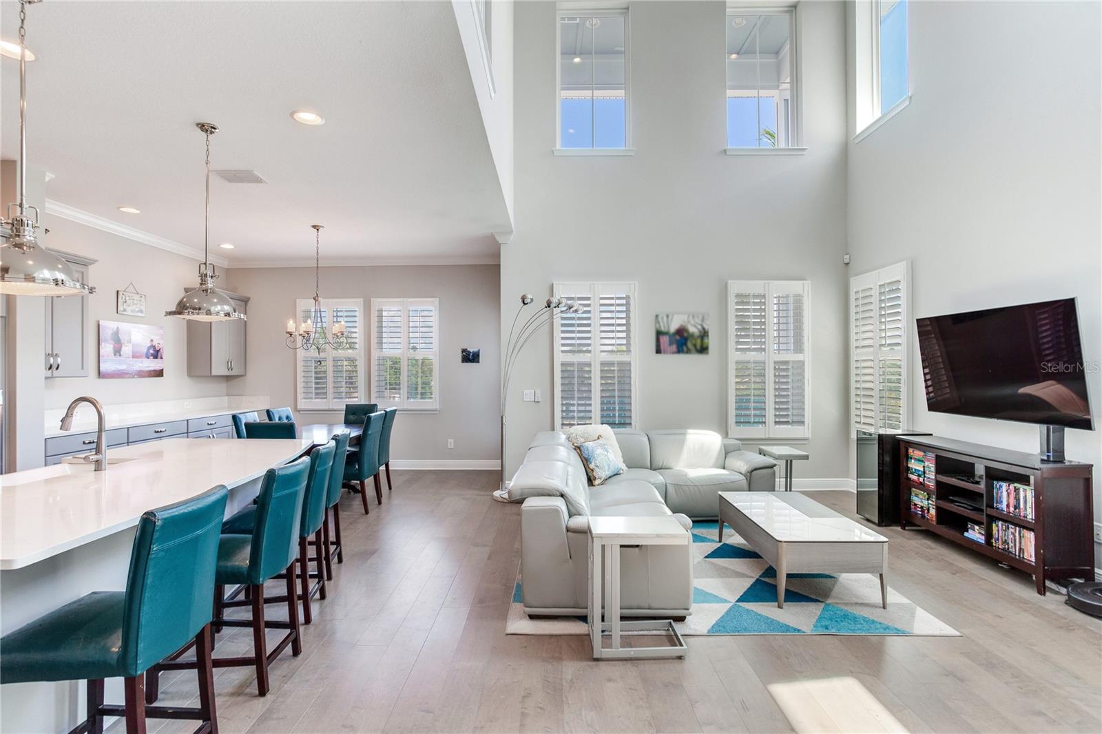 Image 10 of 60 For 16312 1st Street E