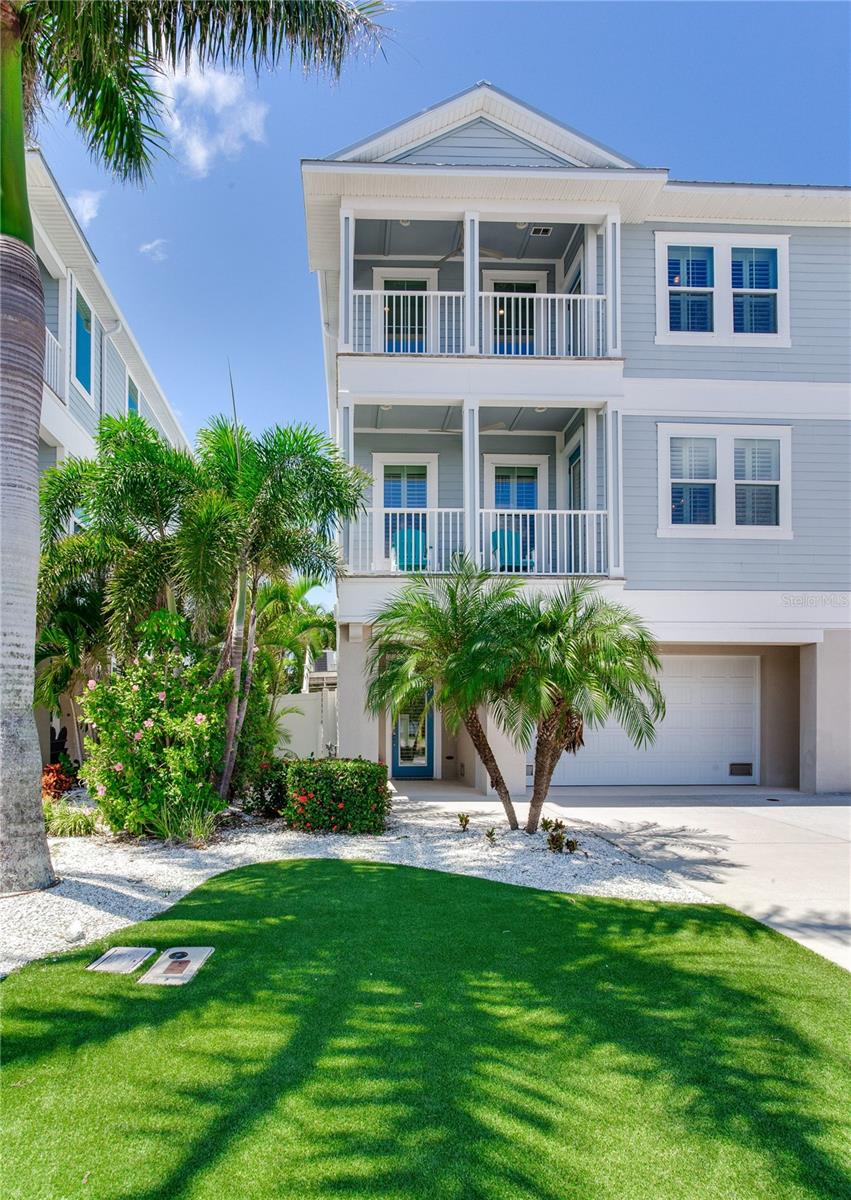 Image 3 of 60 For 16312 1st Street E