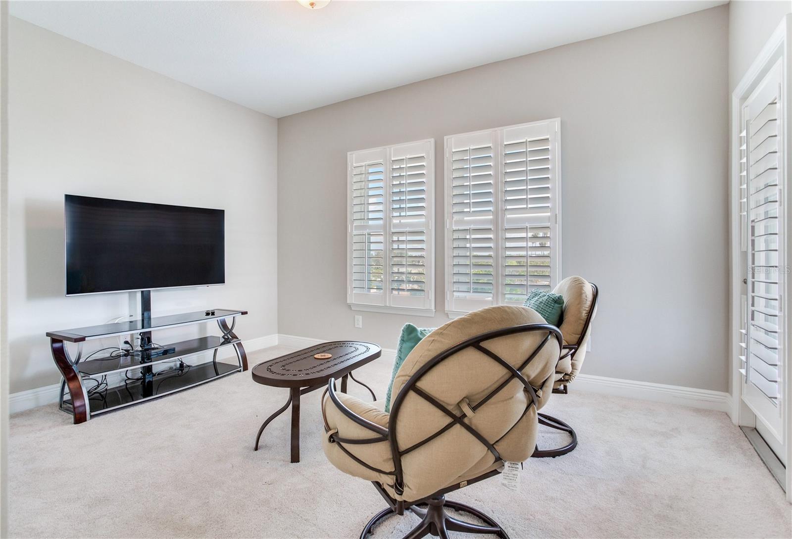 Image 43 of 60 For 16312 1st Street E