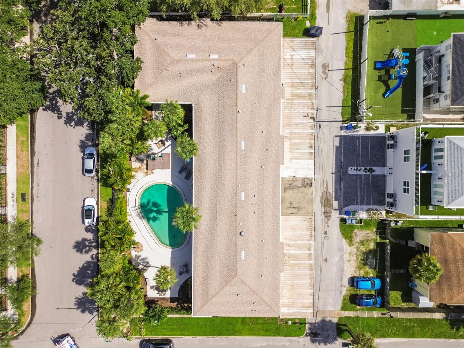 Image 26 of 26 For 208 Danube Avenue 101