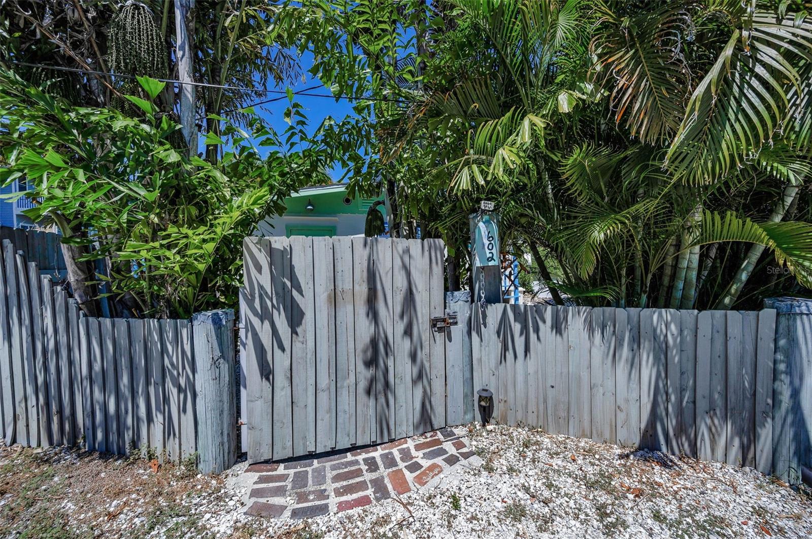 Image 9 of 83 For 602 Mccosh Avenue