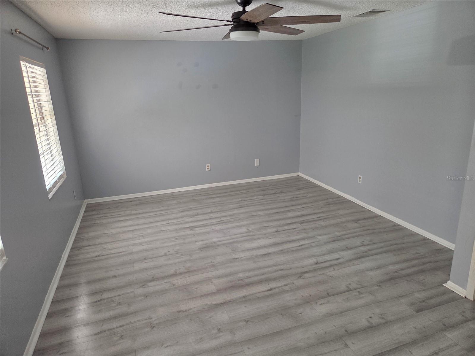 Image 7 of 19 For 11703 Wesson Circle W