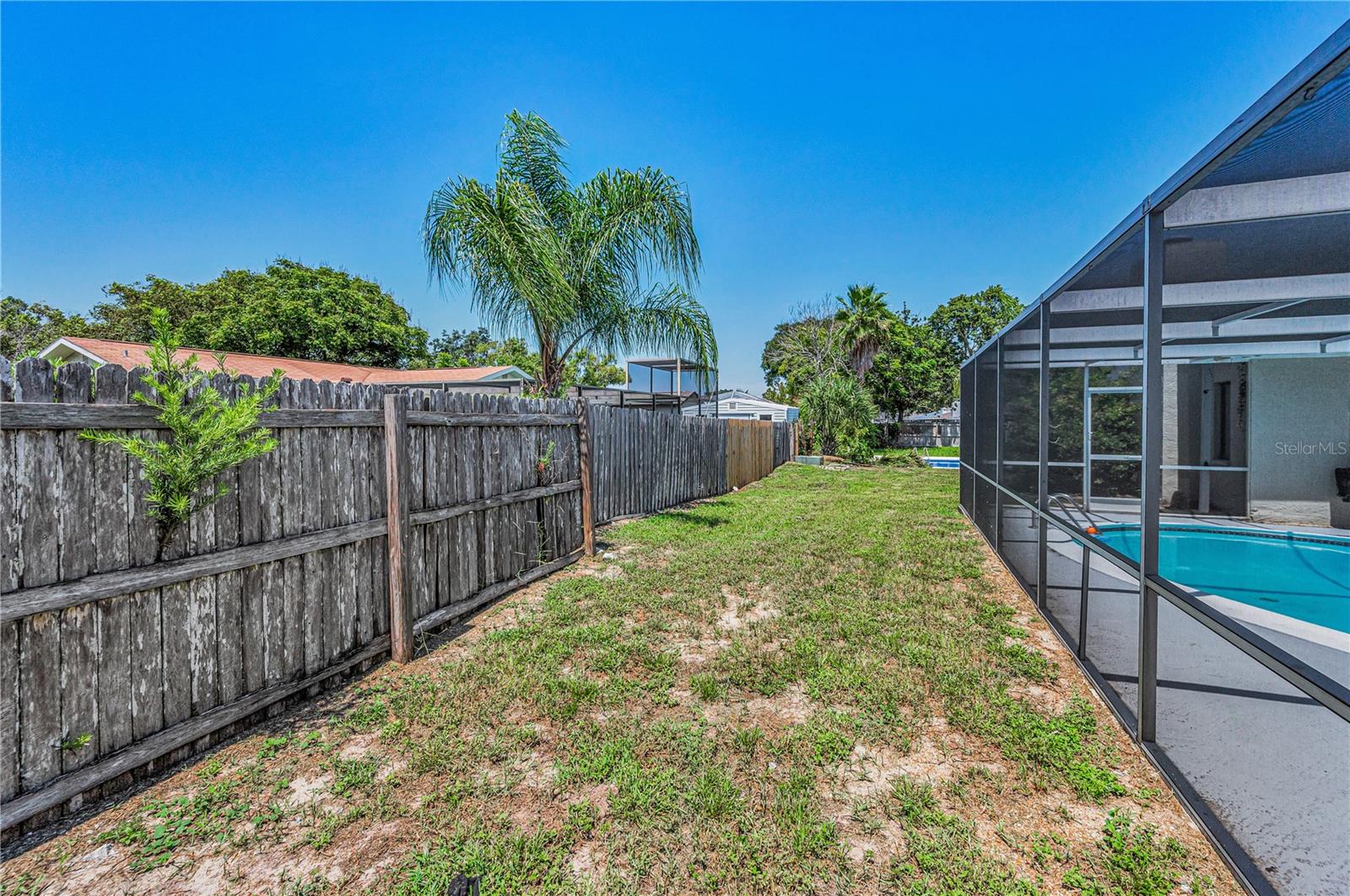 Image 40 of 42 For 11121 Peppertree Lane