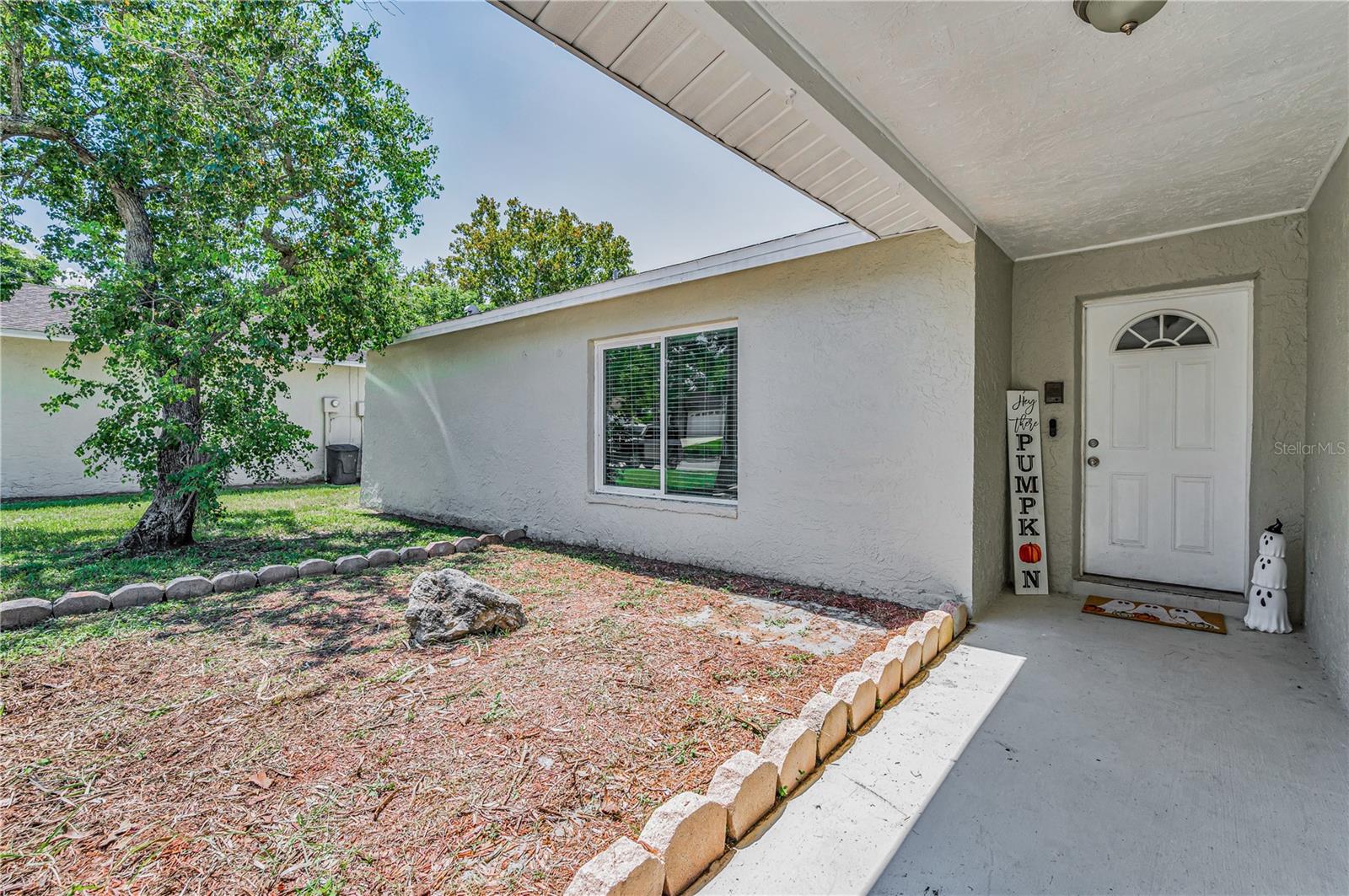 Image 9 of 42 For 11121 Peppertree Lane