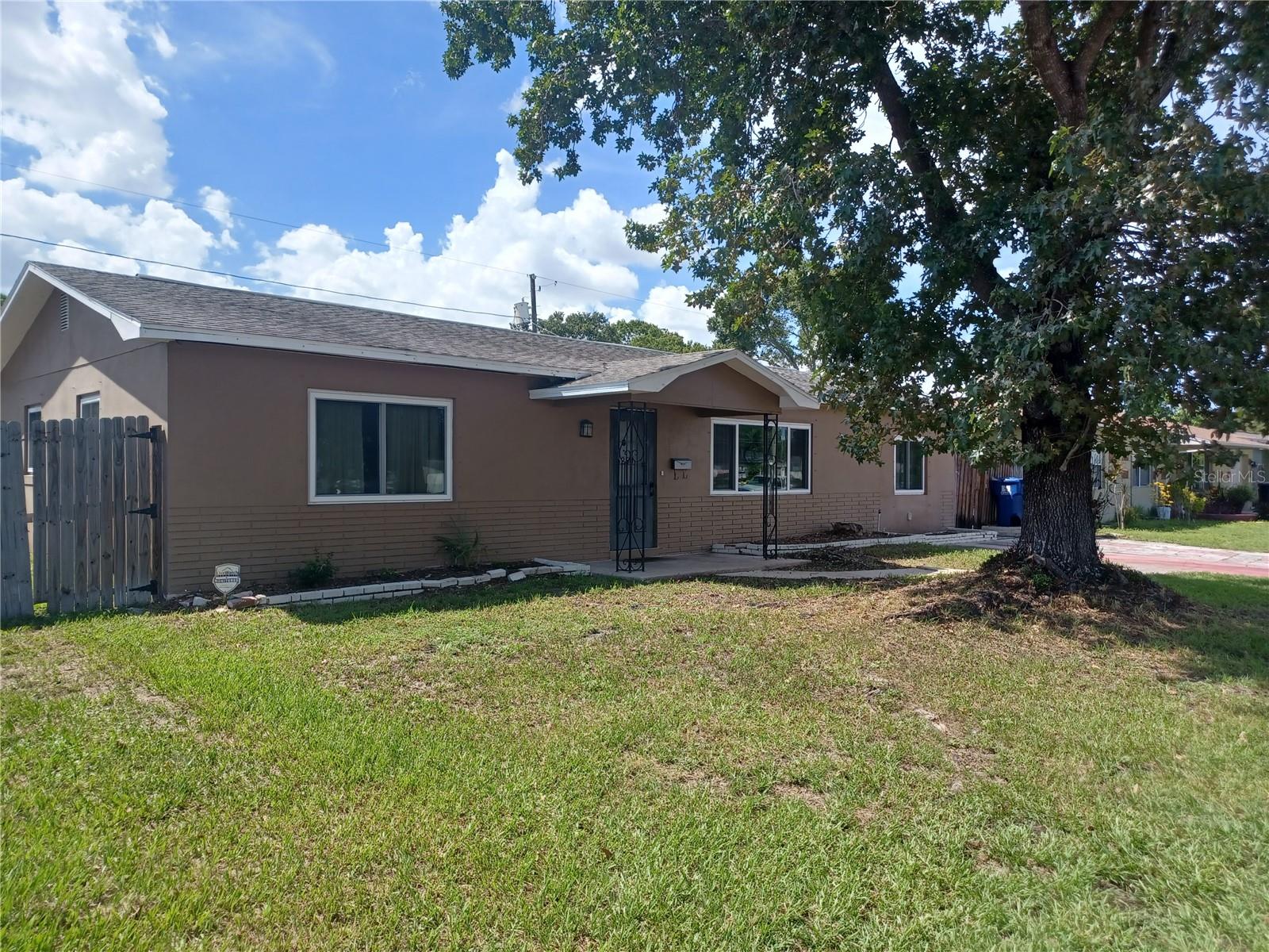 Details for 6250 16th Street N, ST PETERSBURG, FL 33702