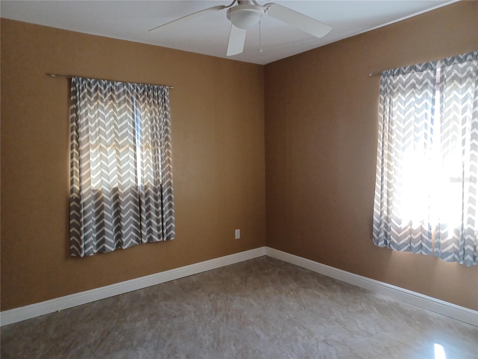 Image 7 of 14 For 6250 16th Street N