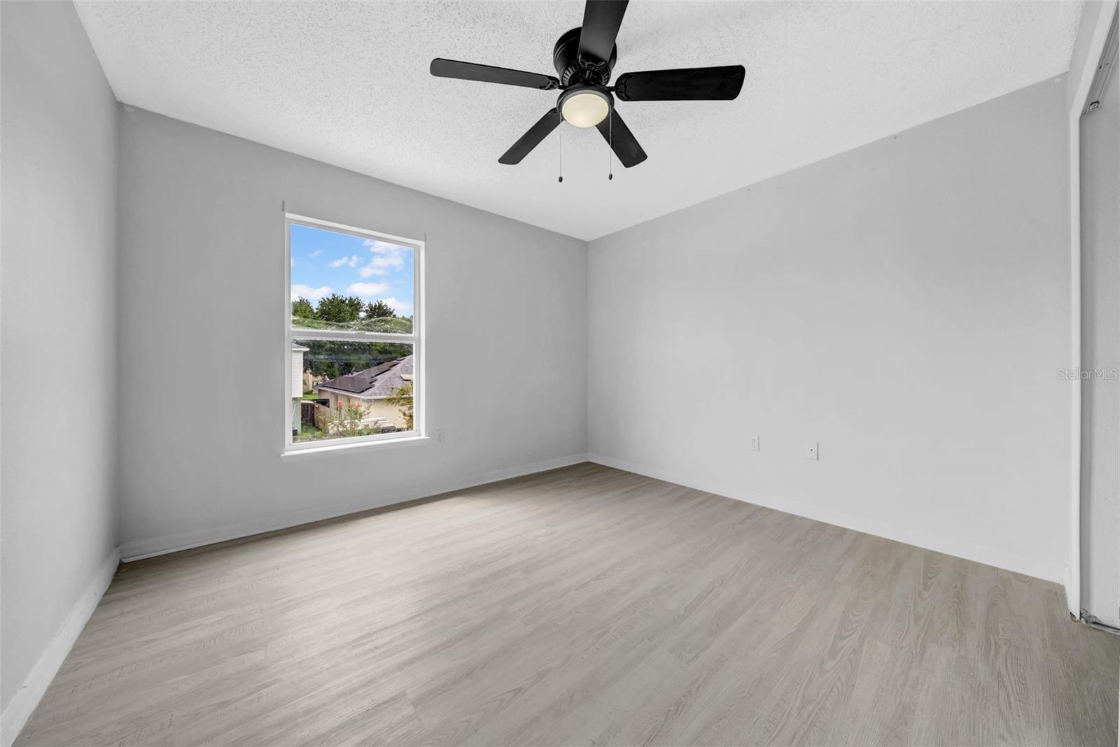 Image 30 of 47 For 10337 River Bream Drive