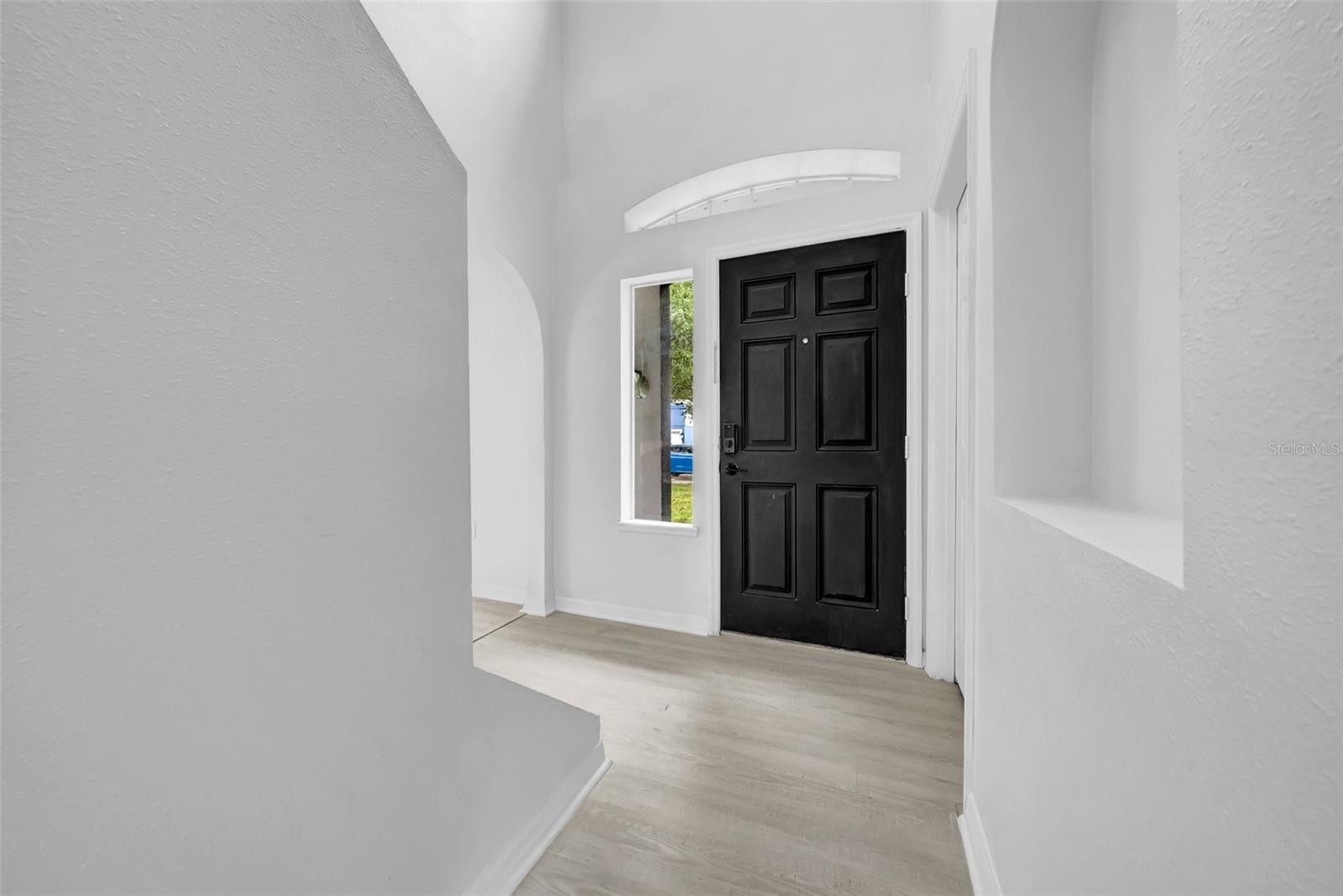 Image 8 of 47 For 10337 River Bream Drive