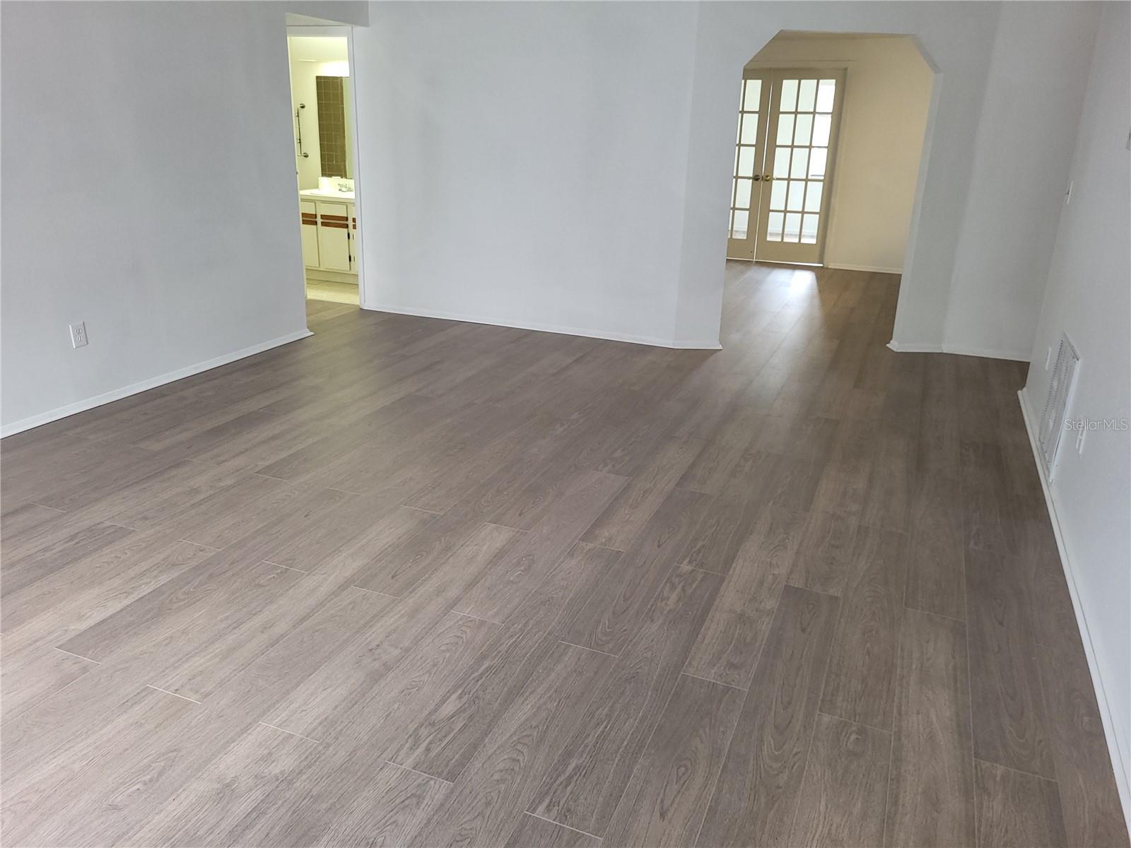 Image 3 of 12 For 7507 Katherine Drive