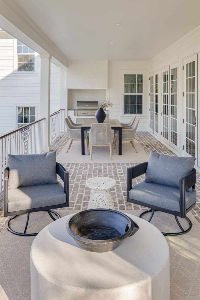 Listing photo id 53 for 705 17th Avenue Ne