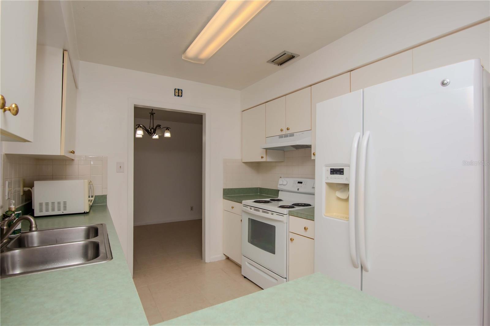 Image 8 of 28 For 2209 Boxwood Way