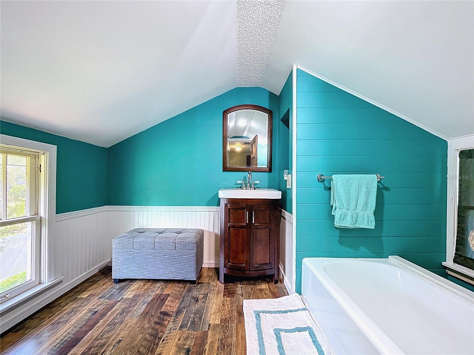 Image 39 of 62 For 363 14th Street Nw