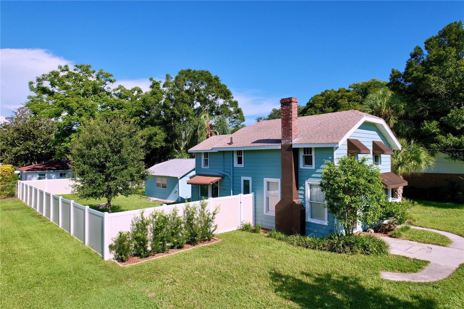 Image 4 of 62 For 363 14th Street Nw