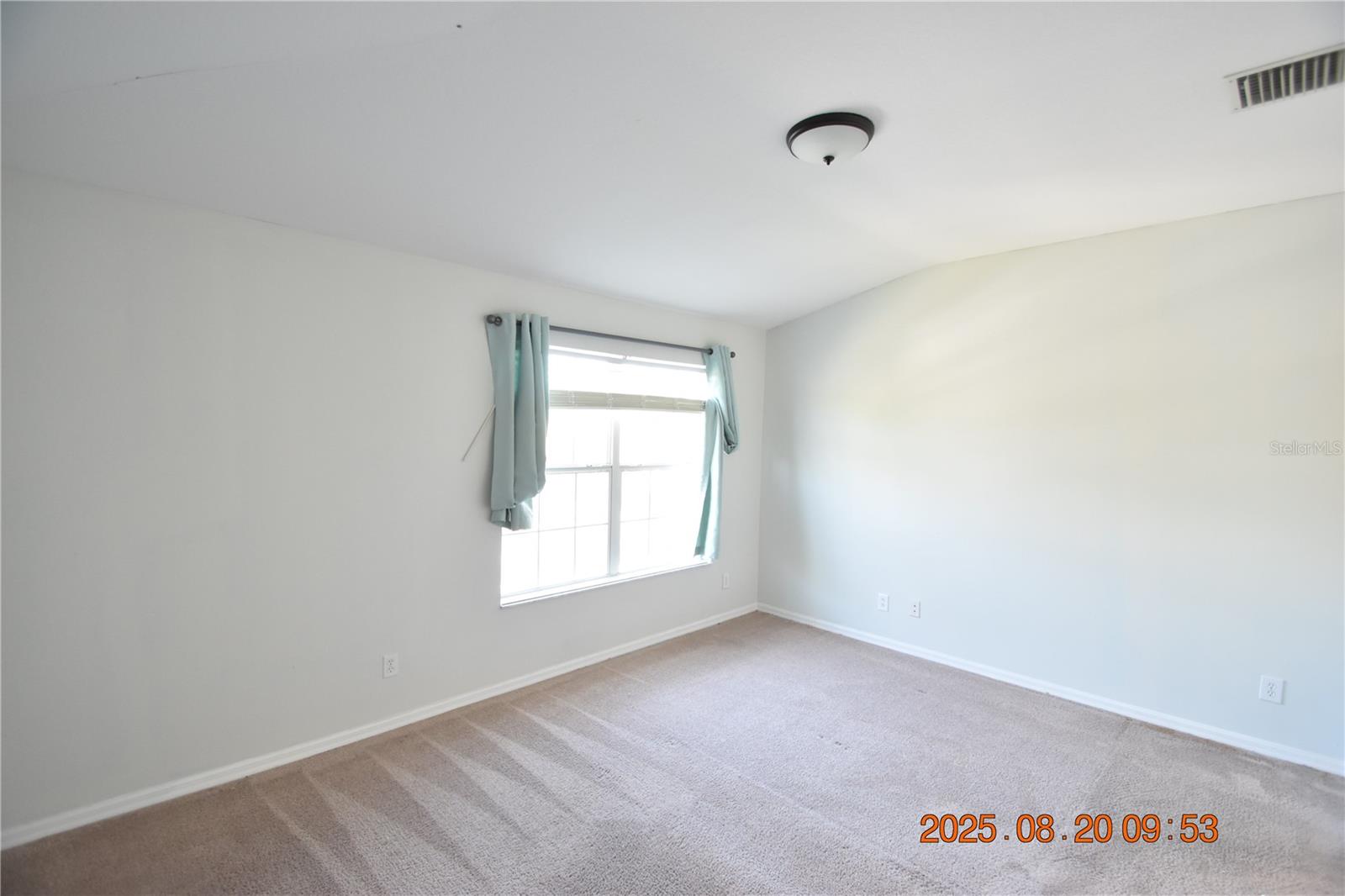 Image 12 of 34 For 12378 Foxmoor Peak Drive