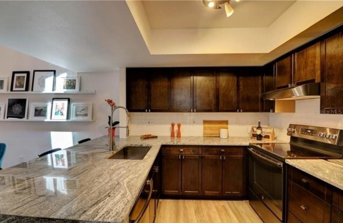 Image 7 of 16 For 7164 Almendro Terrace 1