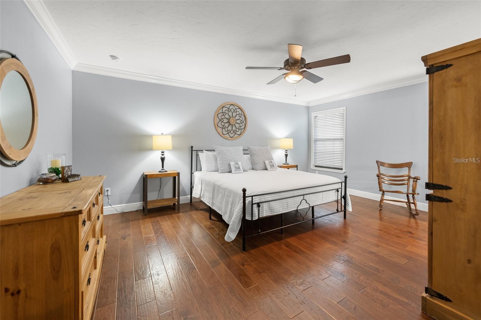 Image 11 of 20 For 1916 38th Street W